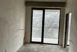 იყიდება ბინა, 3 ოთახიანი, ახალი აშენებული, თბილისი, საბურთალო