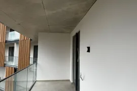 იყიდება ბინა, 3 ოთახიანი, ახალი აშენებული, თბილისი, საბურთალო