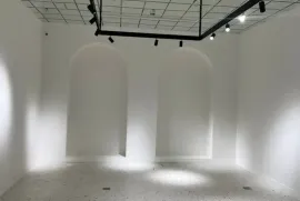 იყიდება, უნივერსალური კომერციული  ფართი, ვერა