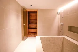 House For Rent, 5 Room, Suburbs of Tbilisi, Tskneti