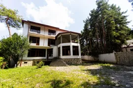 იყიდება სახლი, 10 ოთახიანი, თბილისის შემოგარენი, წყნეთი