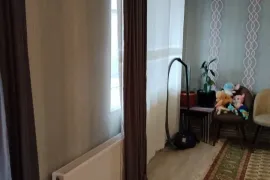 Продается квартира, 4 Kомнатная, Старое здание, Рустави