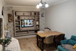 Продается квартира, 4 Kомнатная, Старое здание, Рустави