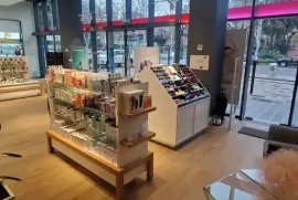 For Rent, Universal commercial space, vake