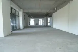 ქირავდება, უნივერსალური კომერციული  ფართი, ნუცუბიძის ფერდობი