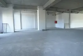 ქირავდება, უნივერსალური კომერციული  ფართი, ნუცუბიძის ფერდობი