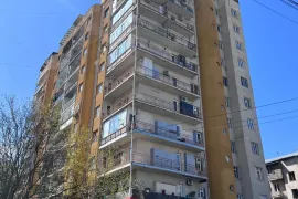 იყიდება ბინა, 4 ოთახიანი, ახალი აშენებული, თბილისი, საბურთალო