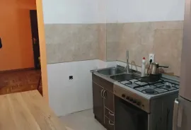 იყიდება ბინა, 3 ოთახიანი, ძველი აშენებული, თბილისი, ვარკეთილი