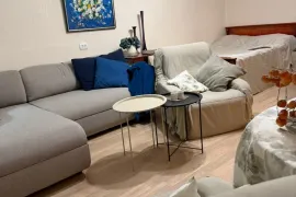 Аренда, 2 Kомнатная, Старое здание, Тбилиси, saburtalo