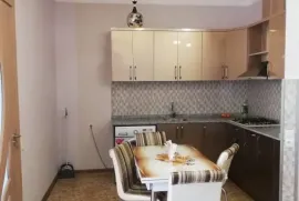 ქირავდება ბინა, 4 ოთახიანი, ახალი აშენებული, ბათუმი