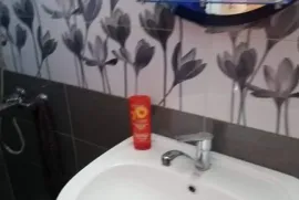 ქირავდება ბინა, 4 ოთახიანი, ახალი აშენებული, ბათუმი