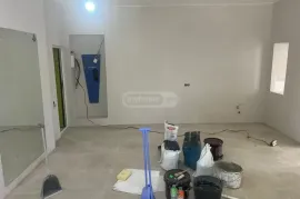 ქირავდება, უნივერსალური კომერციული  ფართი, საბურთალო