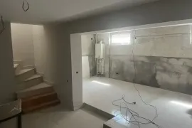 ქირავდება, უნივერსალური კომერციული  ფართი, საბურთალო