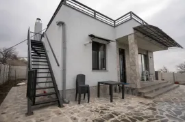 ქირავდება სახლი დღიურად, 3 ოთახიანი, თბილისი, ლილო