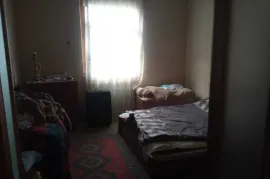 იყიდება სახლი, 7 ოთახიანი, თბილისი, ვაკე