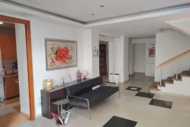 Аренда, Все Здание, vake