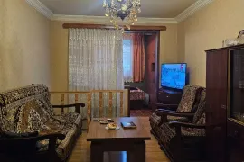 იყიდება ბინა, 2 ოთახიანი, ძველი აშენებული, თბილისი, ვარკეთილი