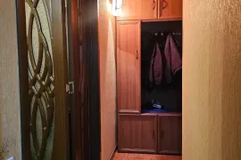 იყიდება ბინა, 2 ოთახიანი, ძველი აშენებული, თბილისი, ვარკეთილი