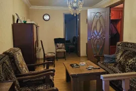 იყიდება ბინა, 2 ოთახიანი, ძველი აშენებული, თბილისი, ვარკეთილი