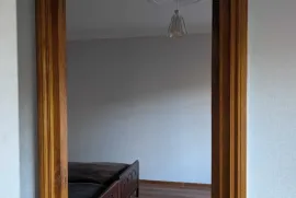 For Rent, 1 Room, Old building, Tbilisi, Districts of Vazha-Pshavela