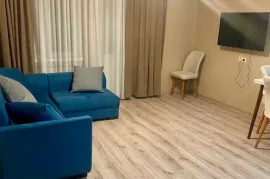 Аренда, 2 Kомнатная, Старое здание, Тбилиси, saburtalo