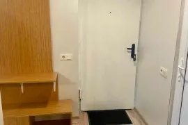 Аренда, 2 Kомнатная, Старое здание, Тбилиси, saburtalo