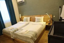 ქირავდება ბინა, 3 ოთახიანი, ახალი აშენებული, თბილისი, საბურთალო