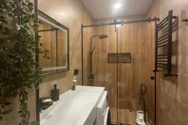 ქირავდება ბინა, 1 ოთახიანი, ახალი აშენებული, თბილისი, საბურთალო