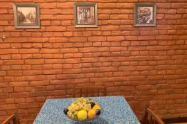 ქირავდება ბინა, 3 ოთახიანი, ძველი აშენებული, თბილისი, ჩუღურეთი