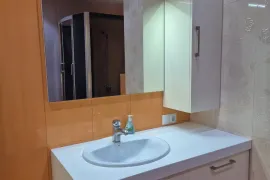 იყიდება ბინა, 3 ოთახიანი, ახალი აშენებული, თბილისი, საბურთალო