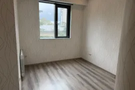 ქირავდება, უნივერსალური კომერციული  ფართი, ვაკე