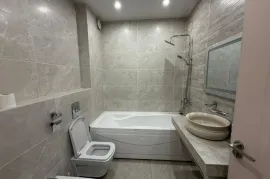 ქირავდება, უნივერსალური კომერციული  ფართი, ვაკე