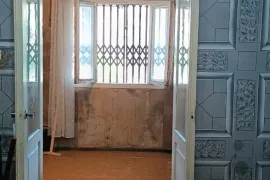 Продается квартира, 3 Kомнатная, Старое здание, Рустави