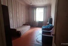 Продается квартира, 3 Kомнатная, Старое здание, Рустави