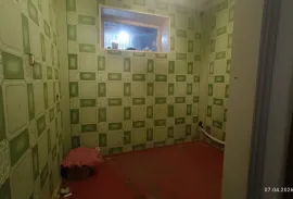 Продается квартира, 3 Kомнатная, Старое здание, Рустави