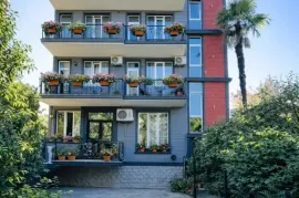 ქირავდება დღიურად, სასტუმრო, მახინჯაური