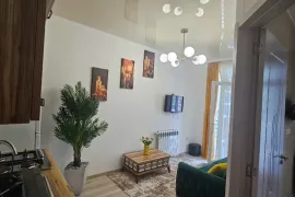 Продается квартира, 2 Kомнатная, Новостройка, Батуми