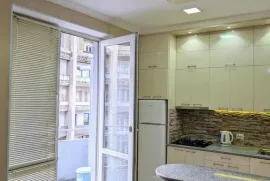 For Rent, 1 Room, Old building, Tbilisi, Old Tbilisi