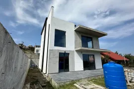 იყიდება სახლი, 11 ოთახიანი, თბილისი, საბურთალო