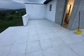 იყიდება სახლი, 11 ოთახიანი, თბილისი, საბურთალო