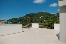 იყიდება სახლი, 5 ოთახიანი, ბათუმი