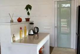 იყიდება სახლი, 6 ოთახიანი, ბათუმი, ძველი ბათუმის უბანი