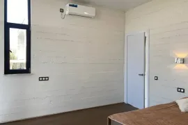 იყიდება სახლი, 6 ოთახიანი, ბათუმი, ძველი ბათუმის უბანი