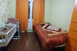 იყიდება ბინა, 2 ოთახიანი, ძველი აშენებული, თბილისი, ვაზისუბანი