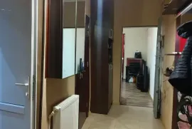 იყიდება ბინა, 2 ოთახიანი, ძველი აშენებული, თბილისი, ვაზისუბანი