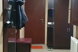 იყიდება ბინა, 2 ოთახიანი, ძველი აშენებული, თბილისი, ვაზისუბანი