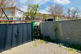 Продается Дом, 4 Kомнатная, Тбилиси, Село Глдани