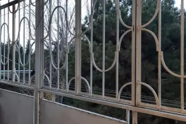 იყიდება ბინა, 5 ოთახიანი, ძველი აშენებული, თბილისი, ავჭალა