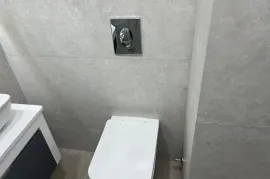 იყიდება ბინა, 1 ოთახიანი, ახალი აშენებული, ბათუმი