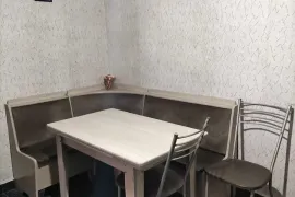 Продается Дом, 6 Kомнатная, Тбилиси, saburtalo